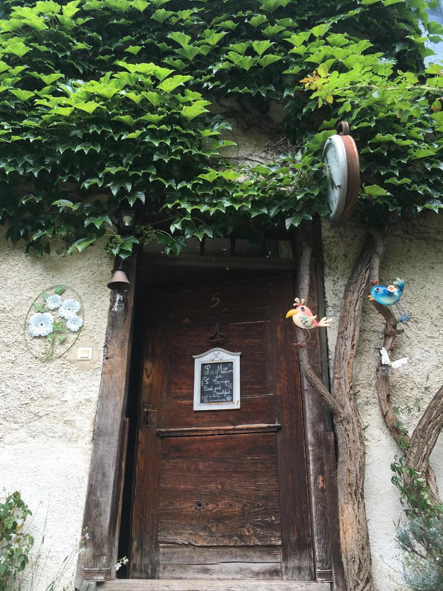 B&B De Charme La Maison Des 5 Temps Ferrette Rom bilde
